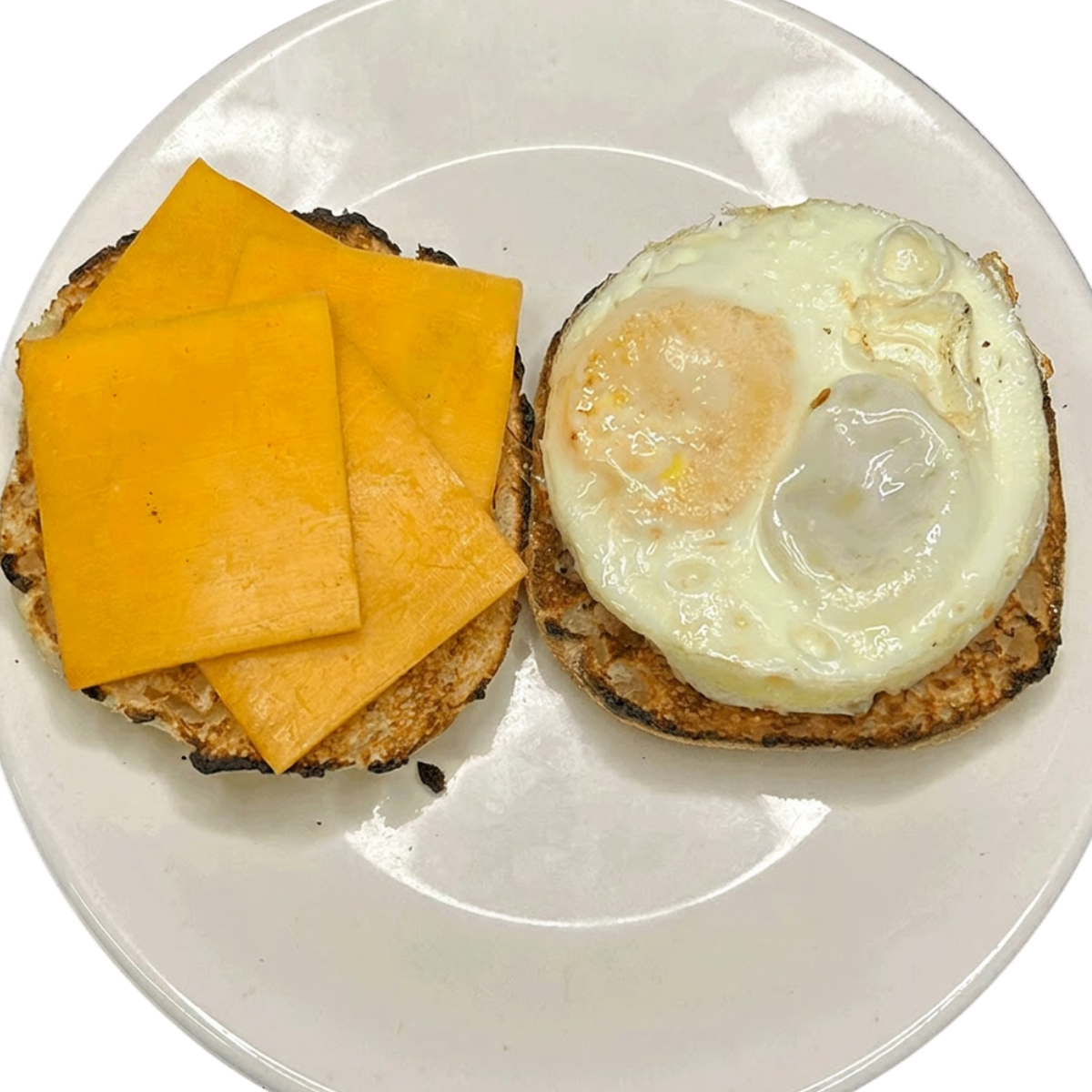 EGG & TOASTED ENGLISH MUFFIN W/CHEESE